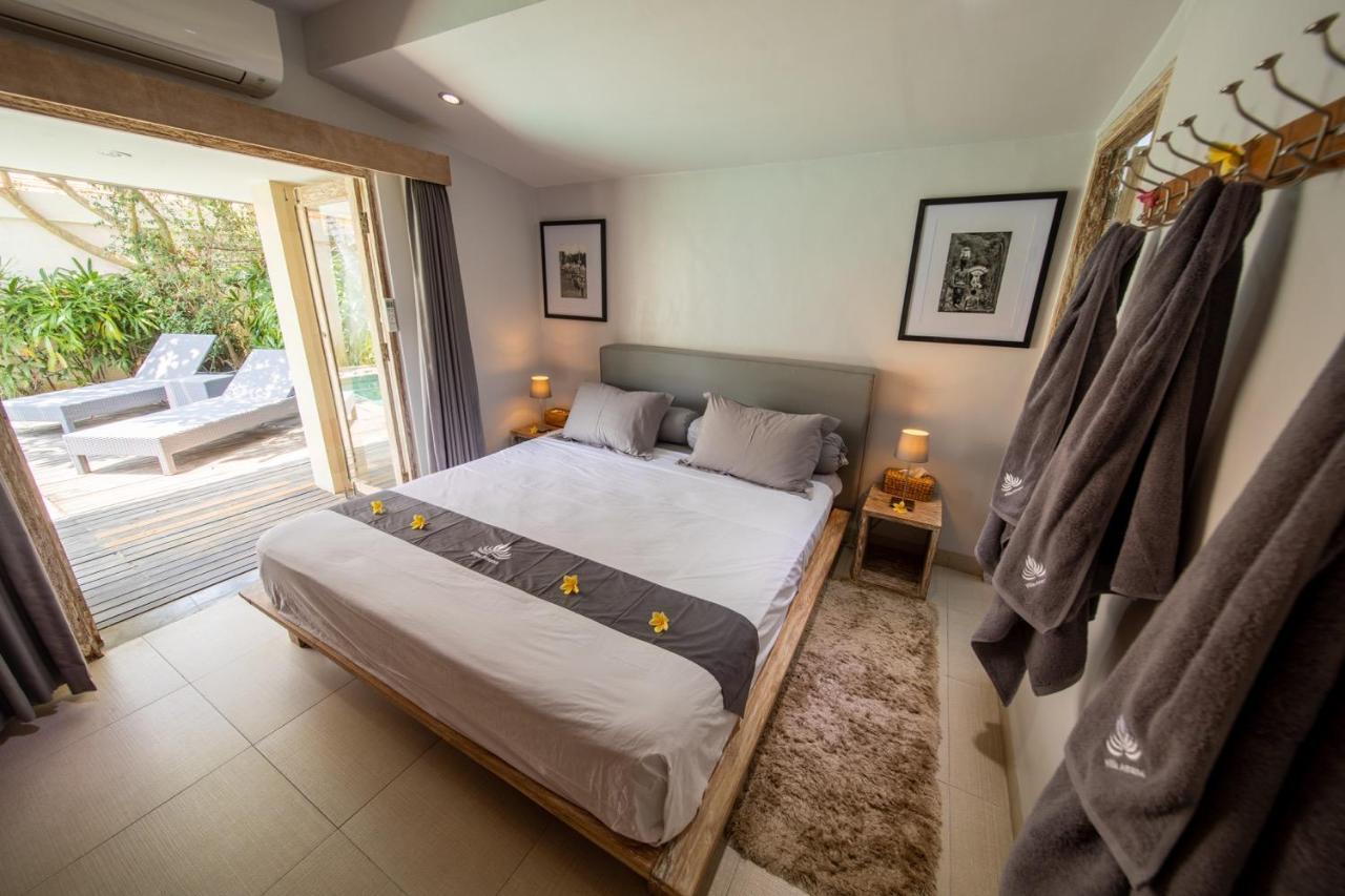 Villa Amana Seminyak Exterior photo